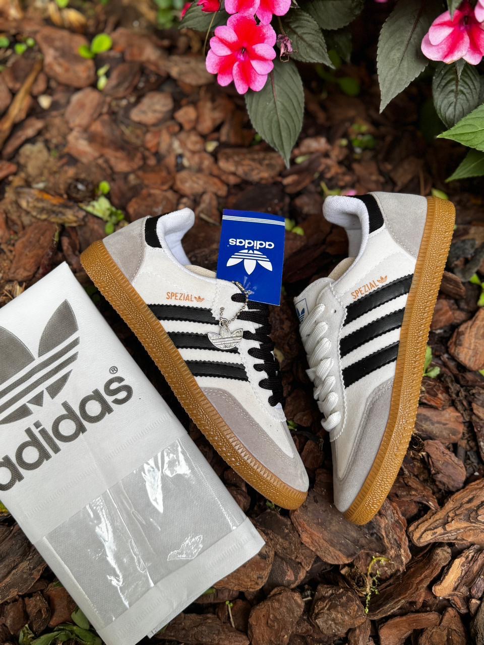 Adidas Samba